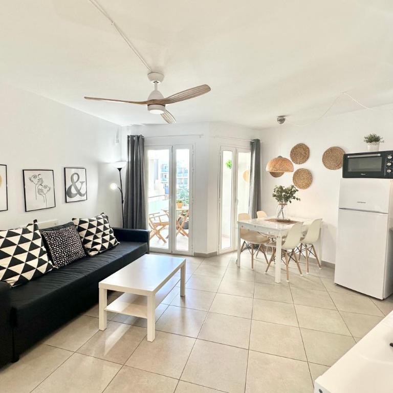 Pineapple Sorbet piscina, doble terraza, cocina completa y WIFI - Apartment - 31
