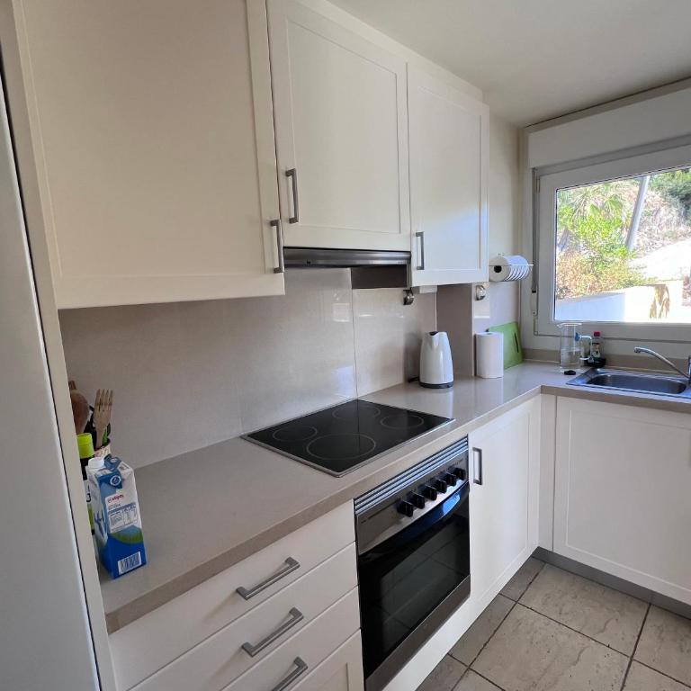 Villa Vista Almuñécar - Four-Bedroom House - 18