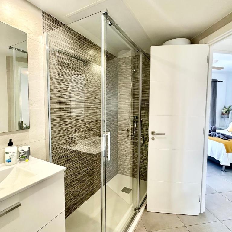 Pineapple Sorbet piscina, doble terraza, cocina completa y WIFI - Apartment - 32