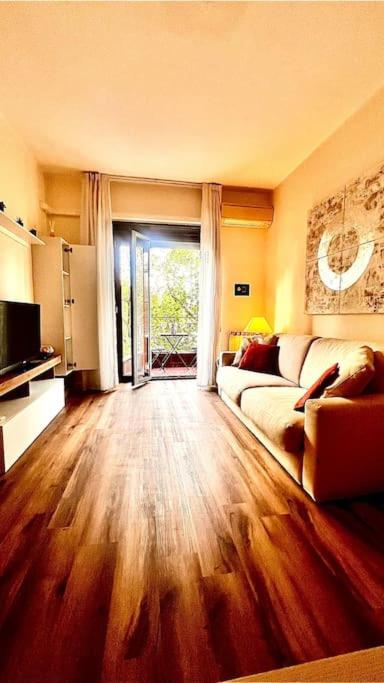 Milano Navigli Bocconi NABA-IULM-SELF-60 MQ - Appartamento con 1 Camera da Letto - 1