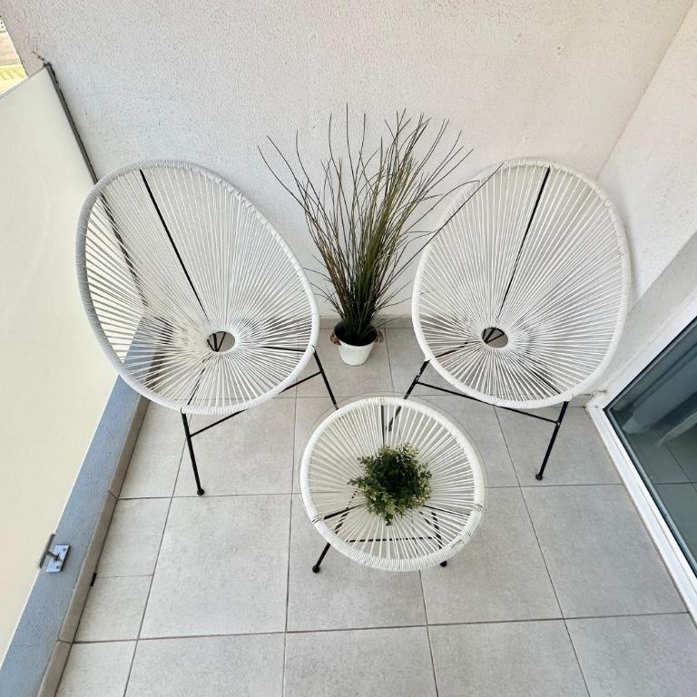 Pineapple Sorbet piscina, doble terraza, cocina completa y WIFI - Apartment - 33