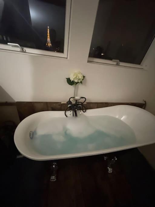 View Eiffel Tower - Appartement 3 Chambres - 28