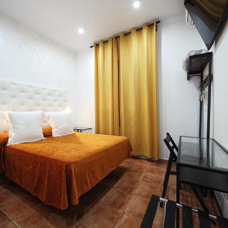 Hostal Las Fuentes - Exterior Comfort Double Room - 3