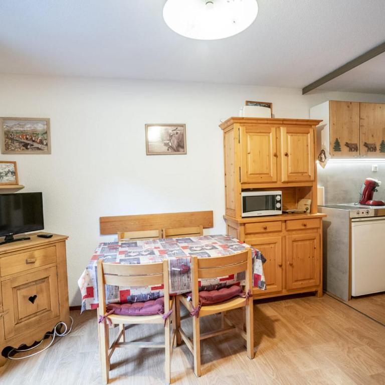 Appartement Châtel 2 pièces, 4 pers, parking - FR-1-676-145 - Appartement - 1