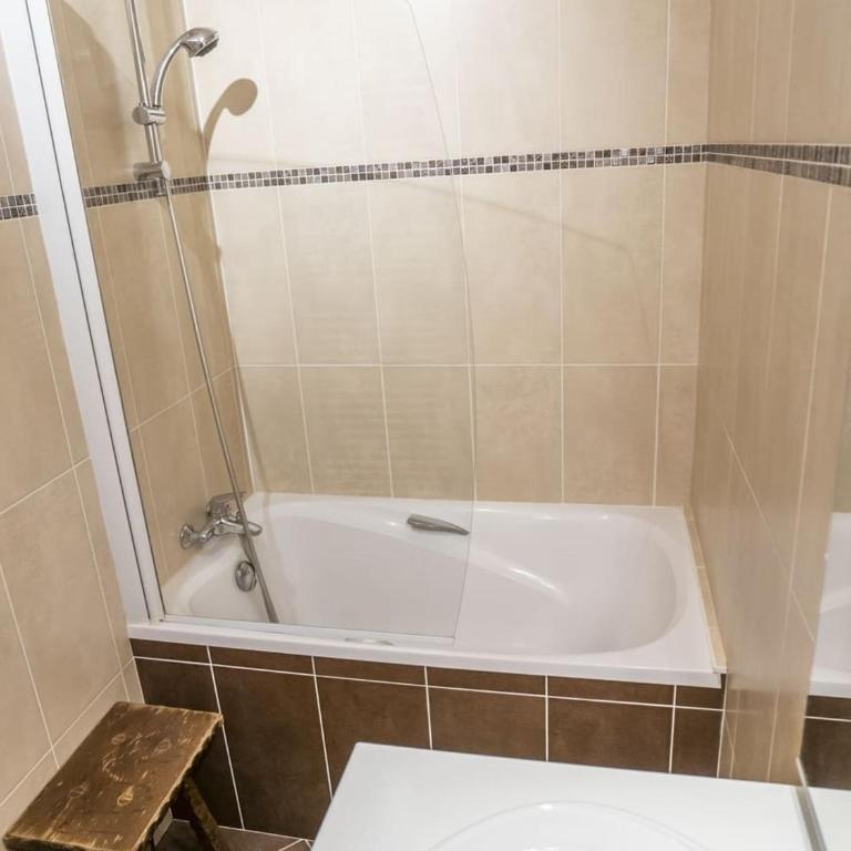 Appartement 3 pièces pour 6 pers. avec balcon à Châtel - FR-1-676-172 - Appartement - 12