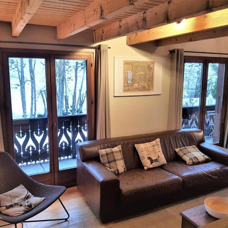 Chalet de charme 8 pers, cheminée, jacuzzi, parking - FR-1-676-96 - Chalet - 8