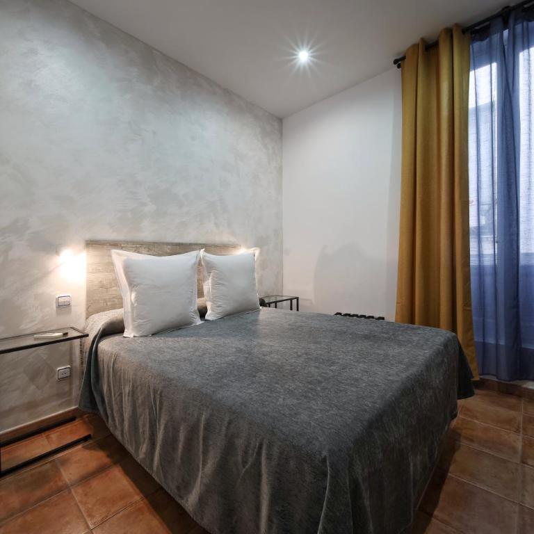 Hostal Las Fuentes - Interior Comfort Double Room - 14
