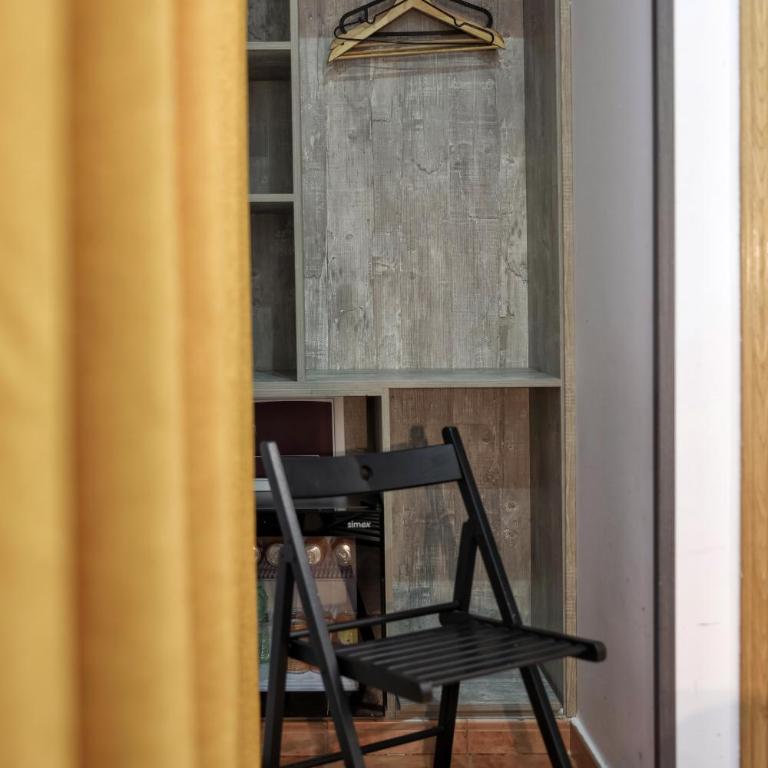 Hostal Las Fuentes - Interior Comfort Double Room - 17