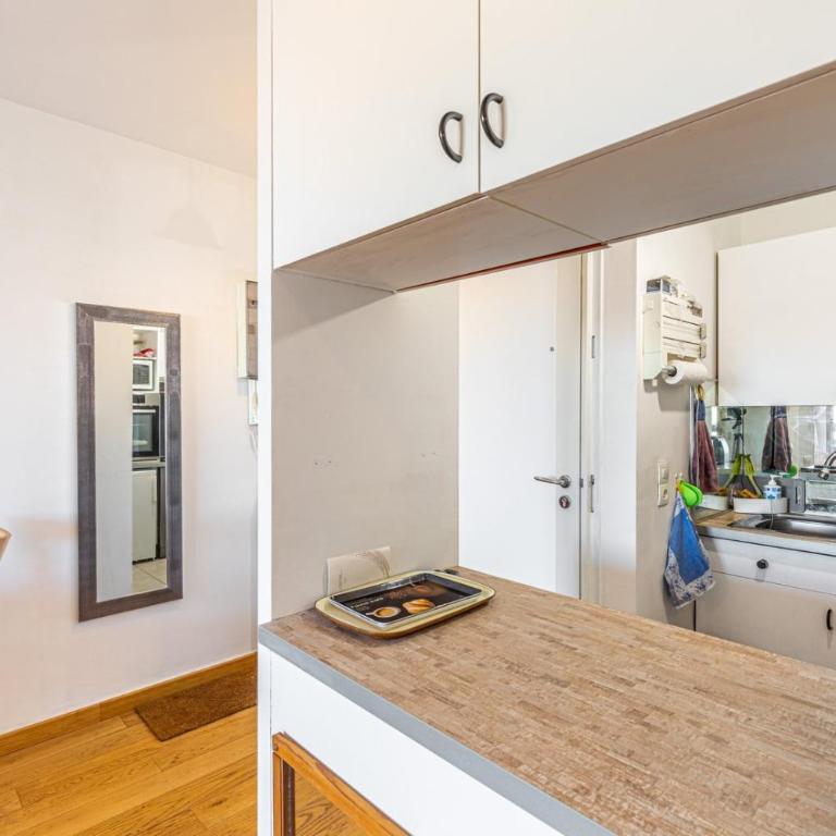 GuestReady - Clear Sunshine near Panthéon - Appartement - 9