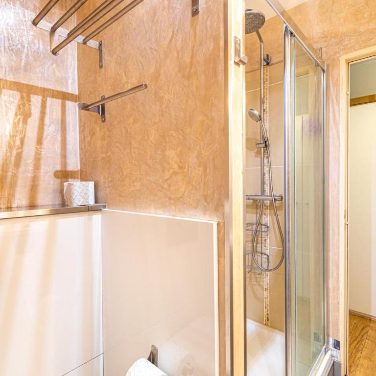 GuestReady - Clear Sunshine near Panthéon - Appartement - 4