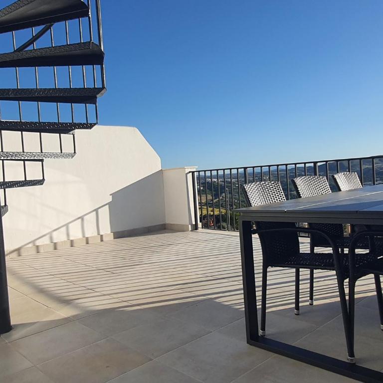 Casa Alina - Two-Bedroom Apartment - 12