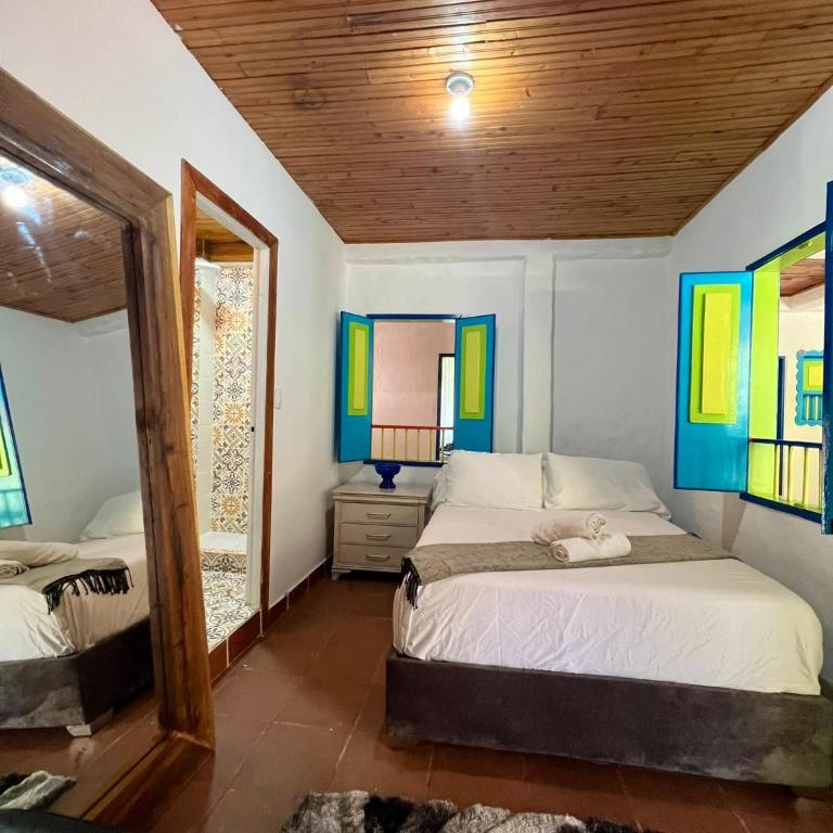 Finca Currucutu - Double Room with Private Bathroom - 3