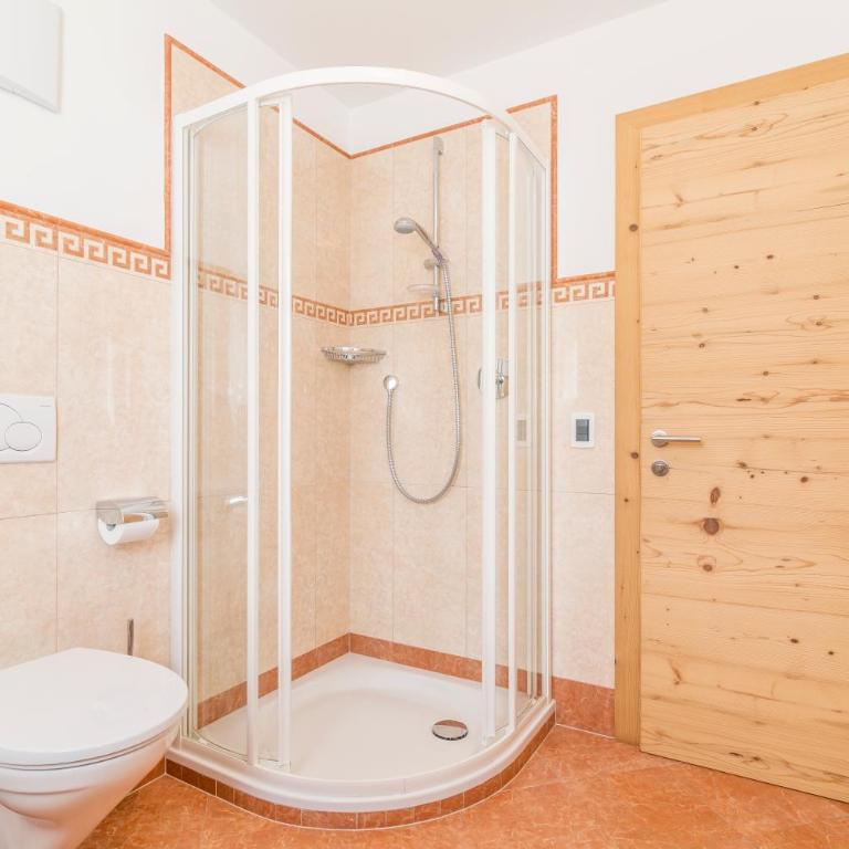 Garni Jasmin - One-Bedroom Apartment - 4