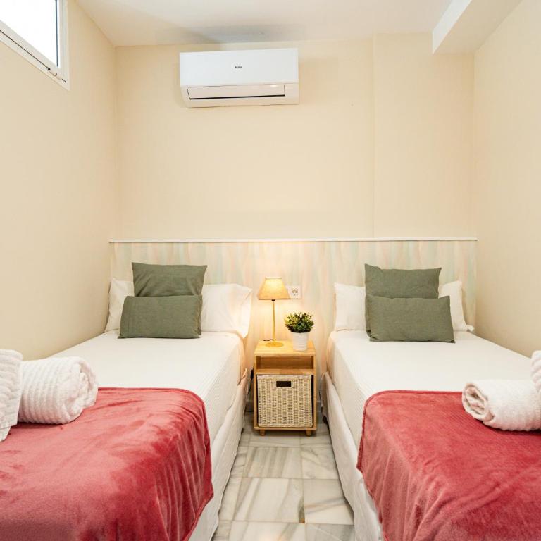 Paraiso del Mar parking y piscina 454 - Two-Bedroom Apartment - 41