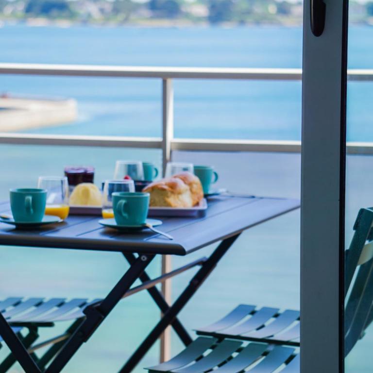 -Mave Mai- Magnifique T3 surplombant la mer - Appartement 2 Chambres - 10