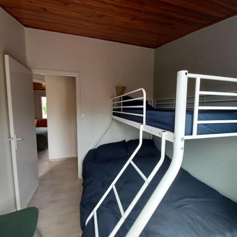 Villa 8 pers, 4 ch, jardin, clim 200m de la plage - Casa de 4 dormitorios - 25
