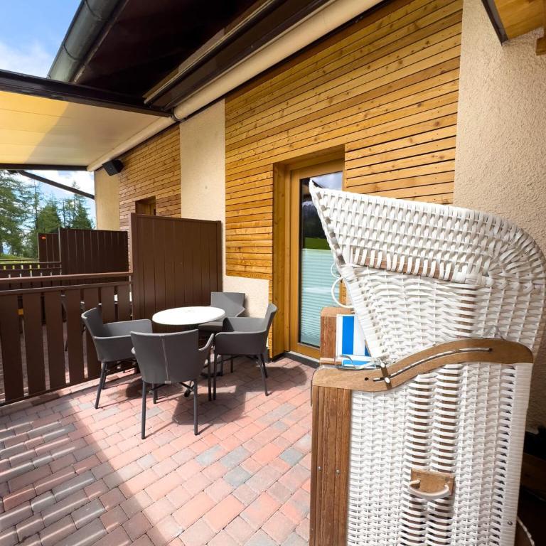 Bar-Restaurant-Pizzeria Antermont B&B - Double or Twin Room with Balcony - 16