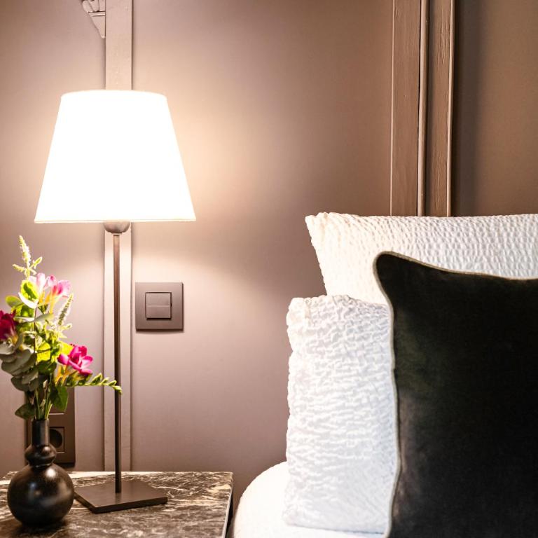 Hotel Villa Nicolo - Tour Eiffel - Chambre Supérieure - 2