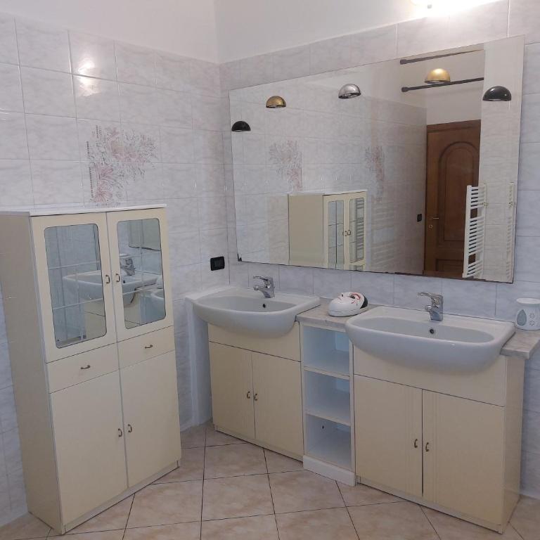 Appartamento storico a Genova - Two-Bedroom Apartment - 29