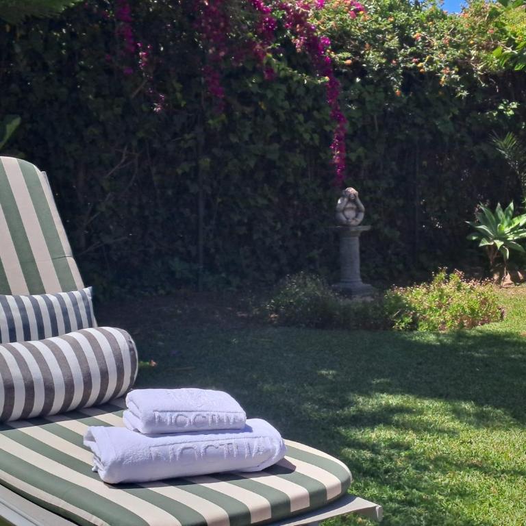 Noctua Villa Estepona pool and beach 013 - Villa de 3 dormitorios - 20