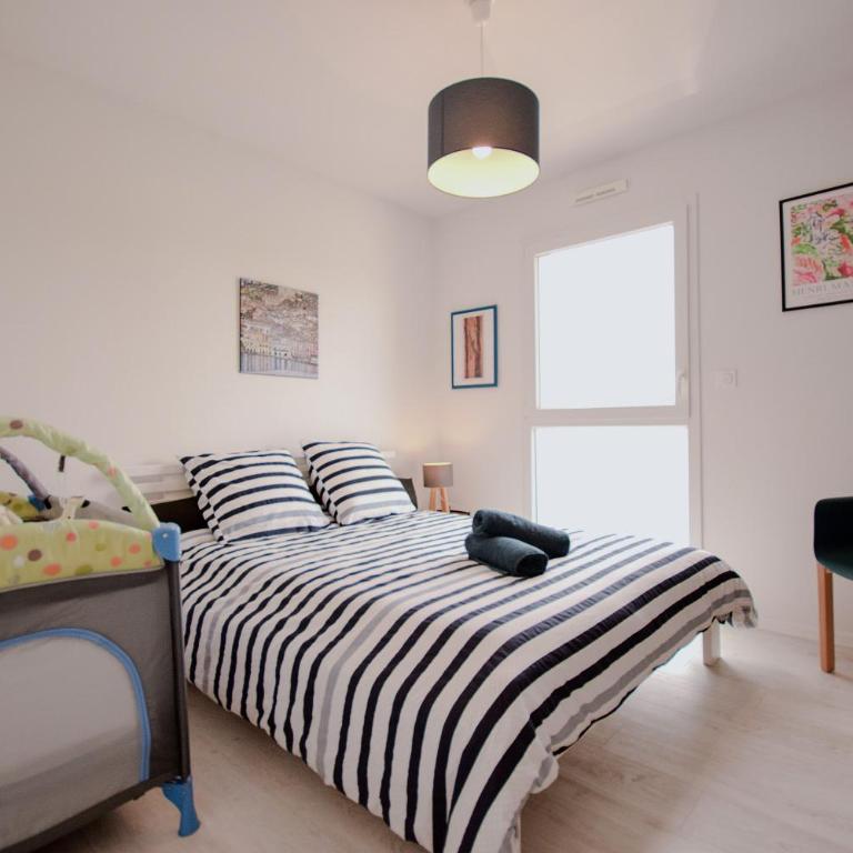 Lumimizan- Spacieux, grand balcon, wifi, lac et plage - Appartement 2 Chambres - 19