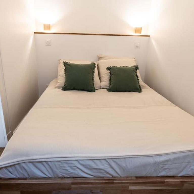 Le Saint-Sernin Éclatant - One-Bedroom Apartment - 26