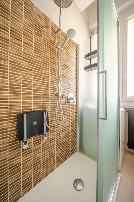Casa con 2 Camere da Letto e Parcheggio a Bologna - Appartamento con 2 Camere da Letto - 23