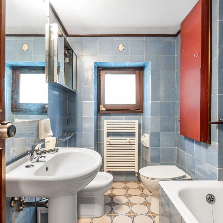 GuestHost - Roomy Central Apartment in the Heart of Taormina - Three-Bedroom Apartment - 22