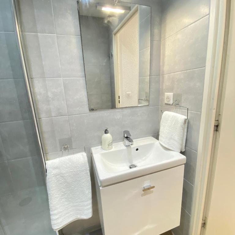 Pacific 1-Studio cabine, vue mer, parking - Appartement - Vue sur Mer - 6