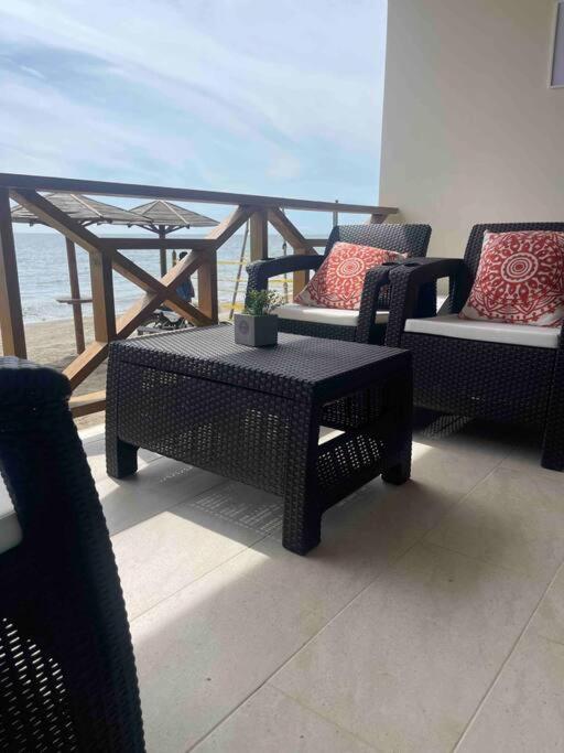 Hermosa Suite a un metro del mar en playa privada - Apartamento de 1 dormitorio - 28