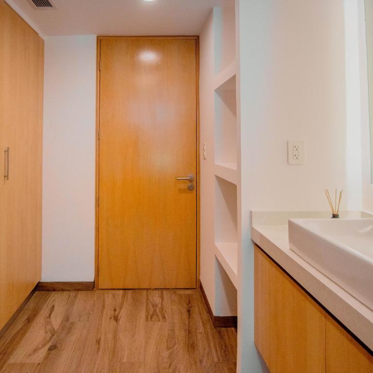 Sensai Downtown Luxury Condo - One-Bedroom Apartment - 13