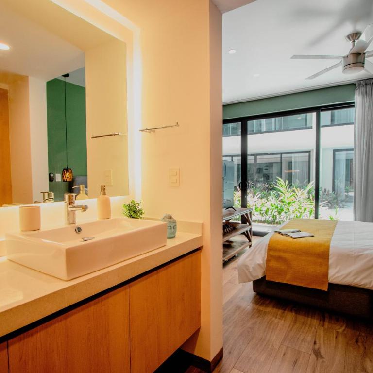 Sensai Downtown Luxury Condo - One-Bedroom Apartment - 39