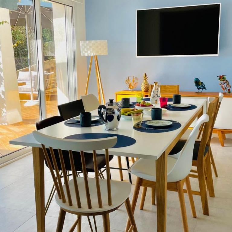 Superbe vue mer et Estérel, Villa Neuve pour 8-10 Personnes, Clim, Piscine - Villa - 11