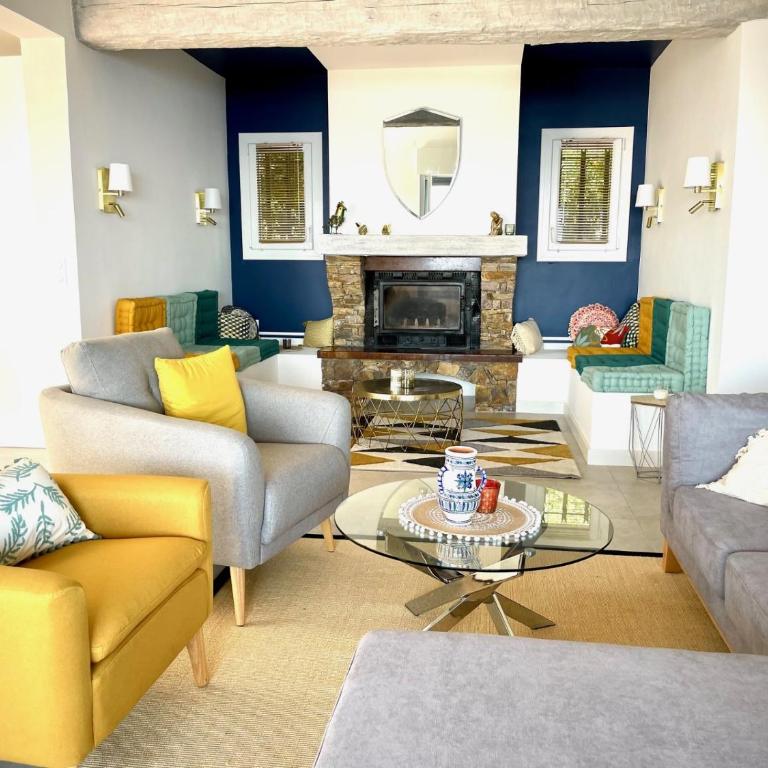 Superbe vue mer et Estérel, Villa Neuve pour 8-10 Personnes, Clim, Piscine - Villa - 12