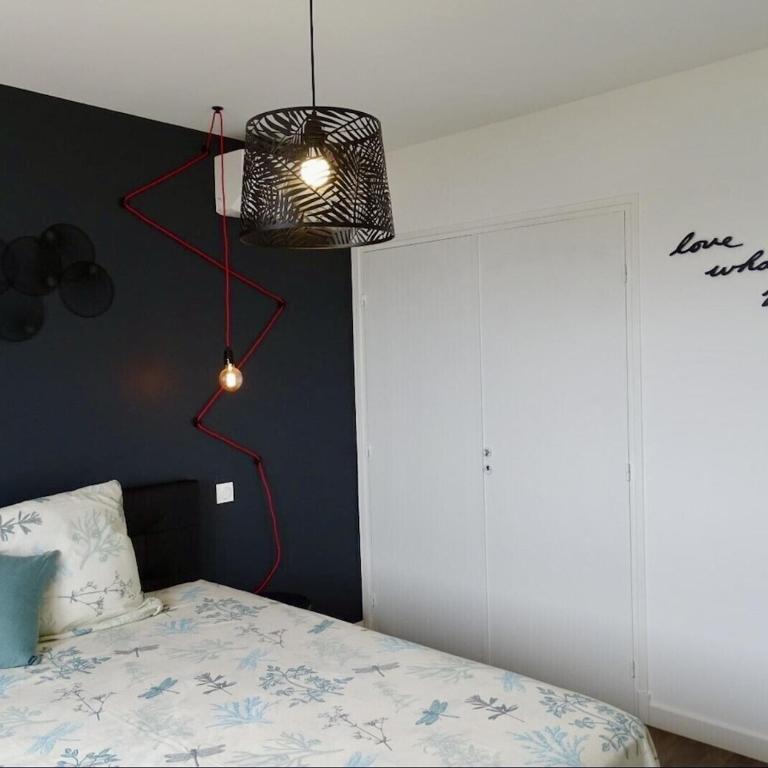 Superbe vue mer et Estérel, Villa Neuve pour 8-10 Personnes, Clim, Piscine - Villa - 13