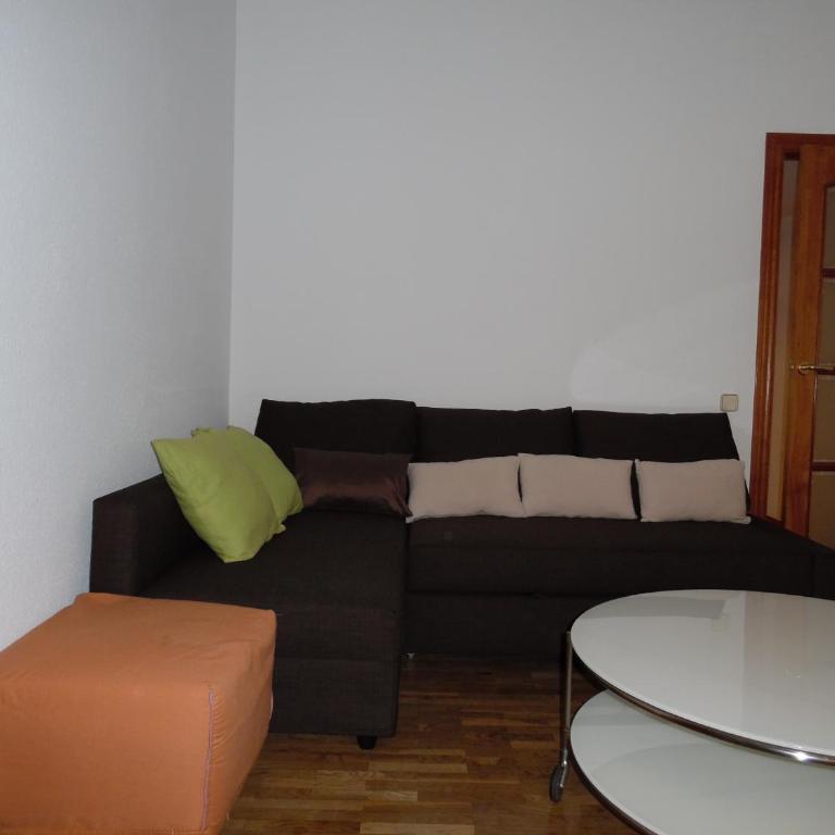 INNOUTHOME Apartamento Eixample Barcelona - Three-Bedroom Apartment - 38