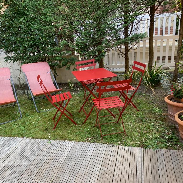 Petit Souplex dans l'hypercentre de Cabourg 80 m de la mer à pied - Two-Bedroom Apartment - 12