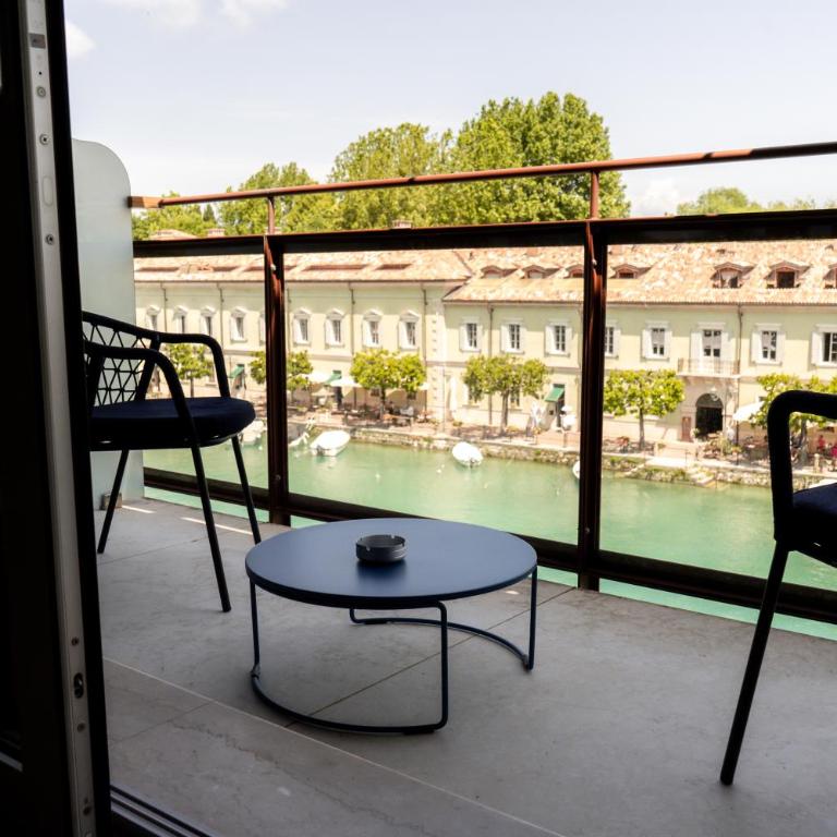 C House Rooms Lake - Camera Matrimoniale con Vista Lago - 5