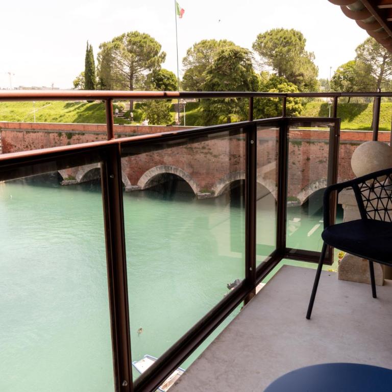 C House Rooms Lake - Camera Matrimoniale con Vista Lago - 6