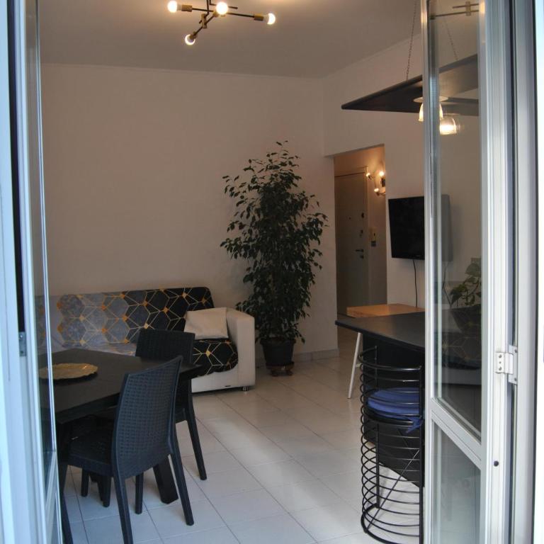 Portello Flat with Balcony - Appartamento con Vista e Balcone - 35