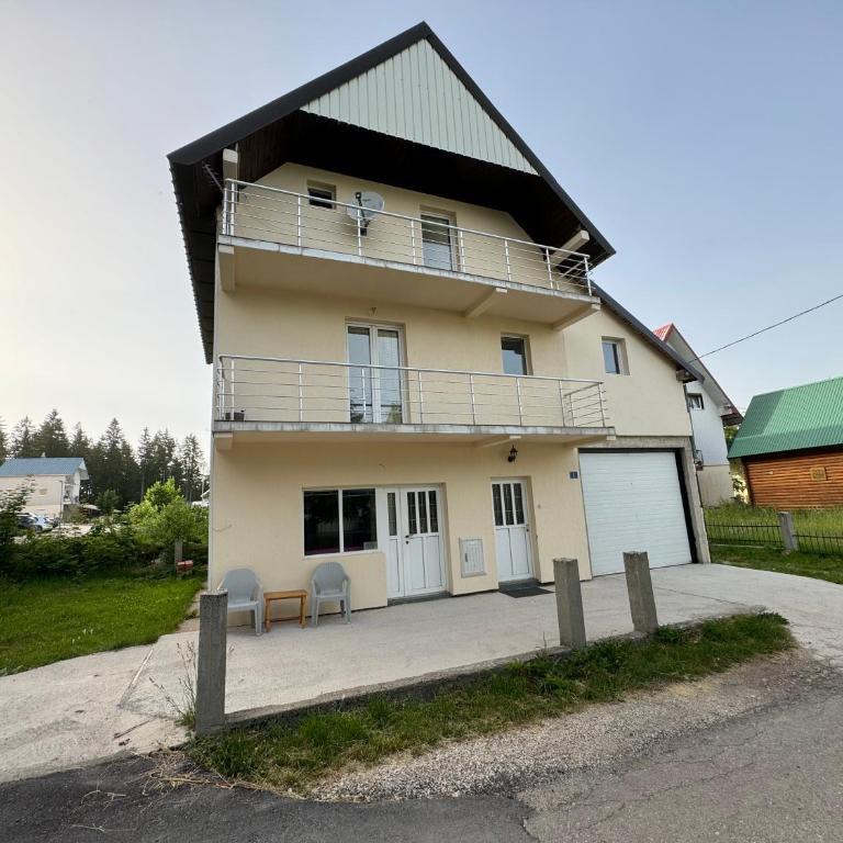 Apartman Jezera - One-Bedroom Apartment - 2