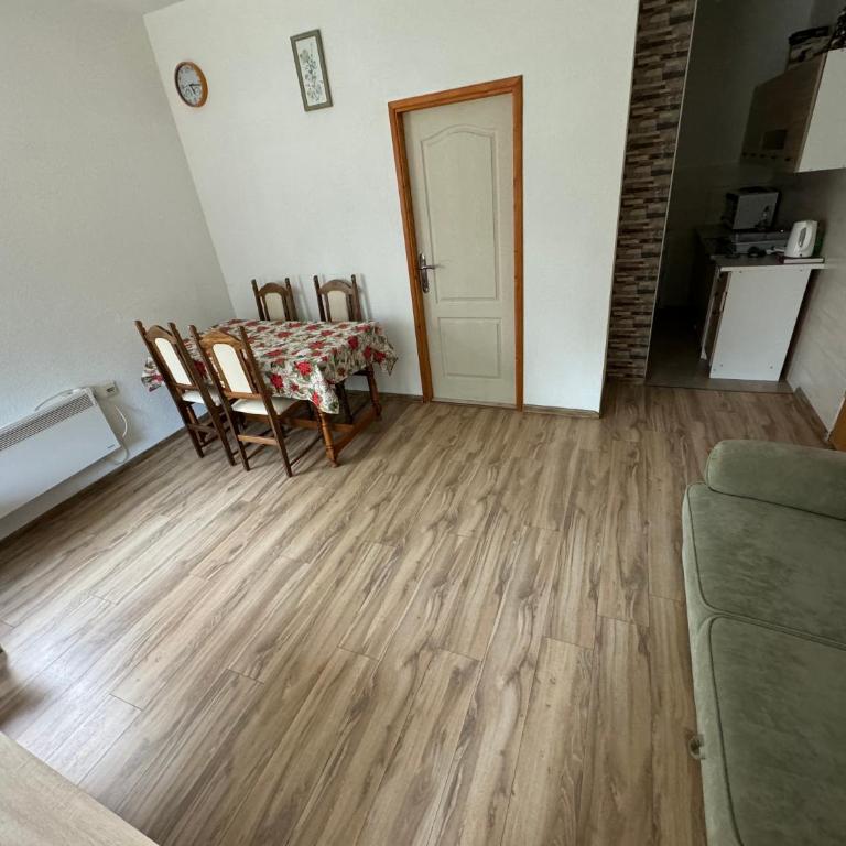 Apartman Jezera - One-Bedroom Apartment - 6
