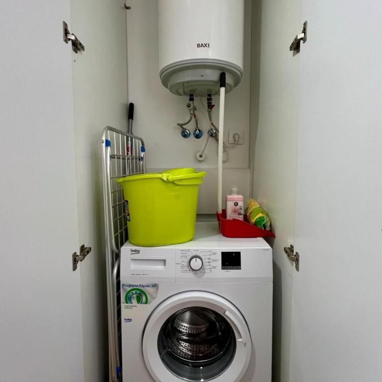 Apartamentos de Pradas - Three-Bedroom Apartment - 27