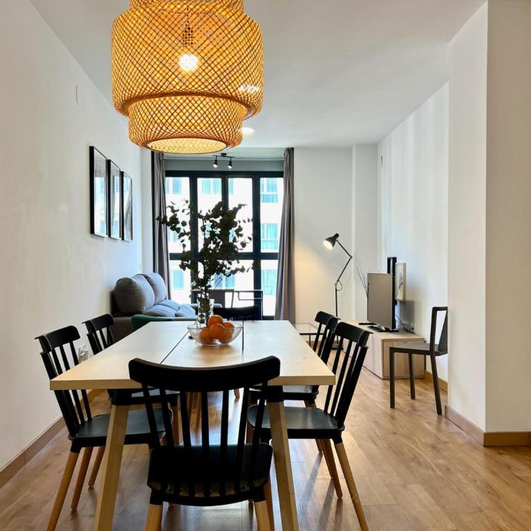 Apartamentos de Pradas - Three-Bedroom Apartment - 23