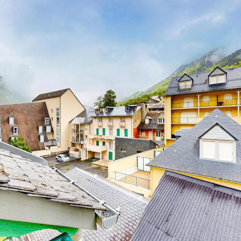 Cozy Apartment In Cauterets - Appartement 3 Chambres - 9