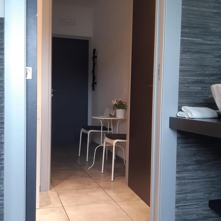 La Duchessa - Camera Matrimoniale/Doppia con Letti Singoli con Bagno Privato - 9