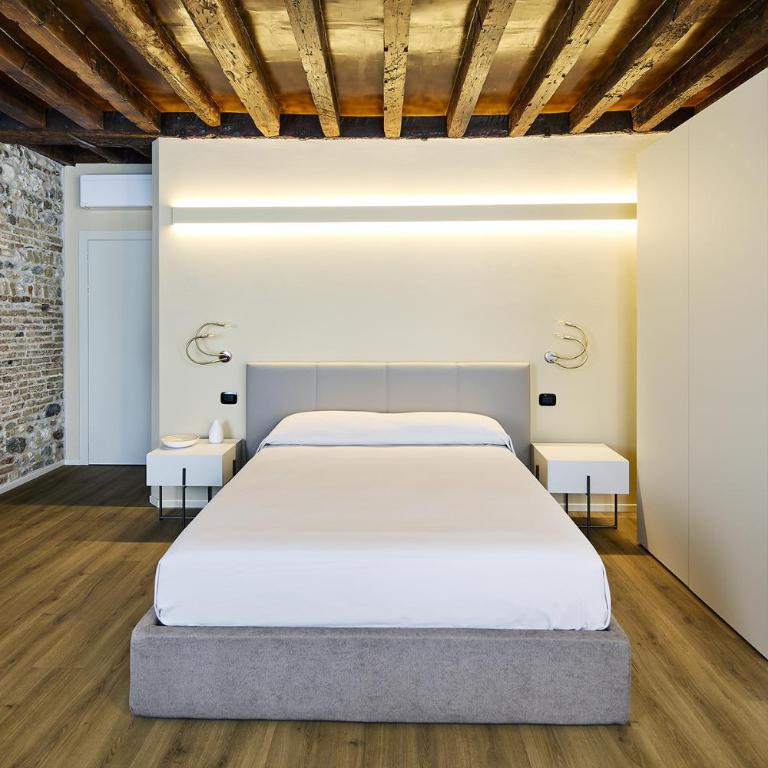 SARPI Apartments & Suite - Camera Matrimoniale Deluxe con 1 Letto Supplementare - 7