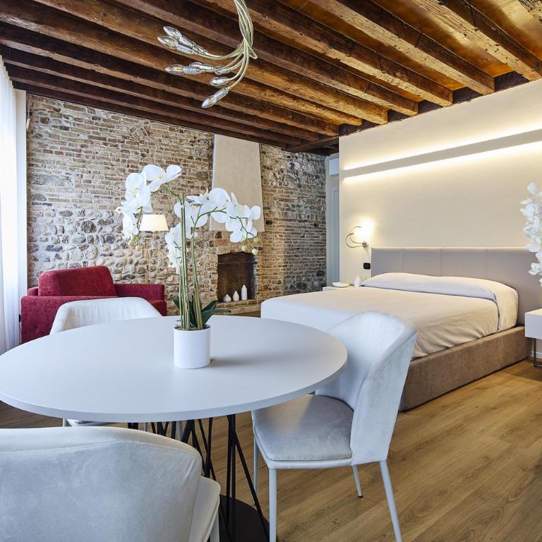 SARPI Apartments & Suite - Camera Matrimoniale Deluxe con 1 Letto Supplementare - 32