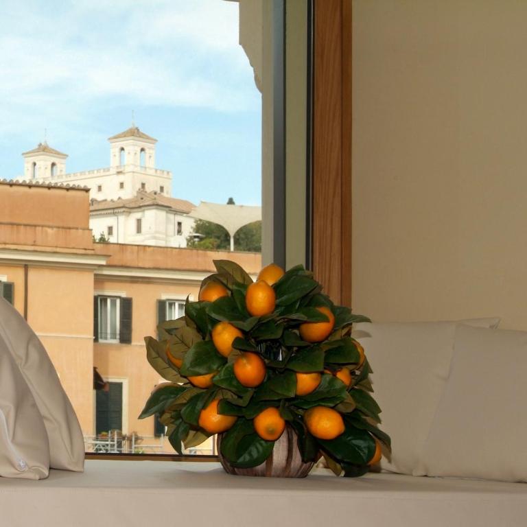 Royal Suite Trinità Dei Monti - Junior Suite con Vista - 5
