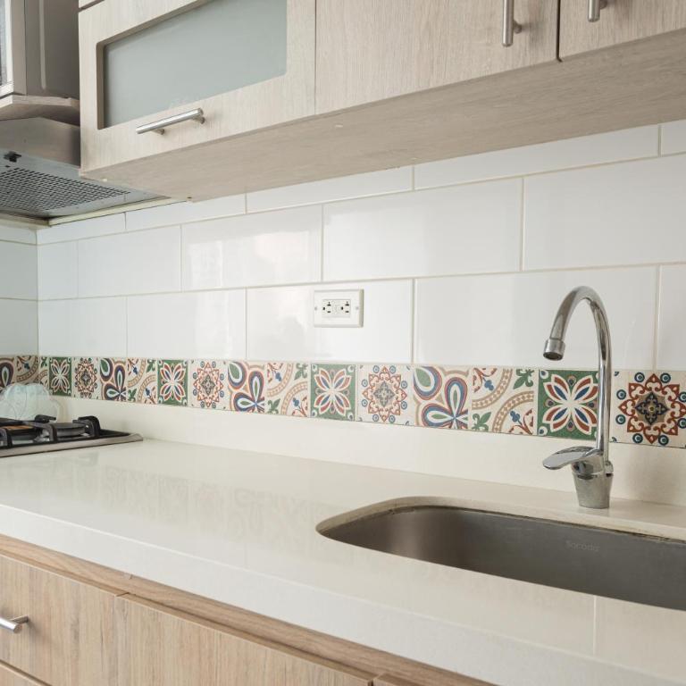 Beautiful apt in Poblado-Tesoro Near Provenza! - Apartamento de 1 dormitorio - 10